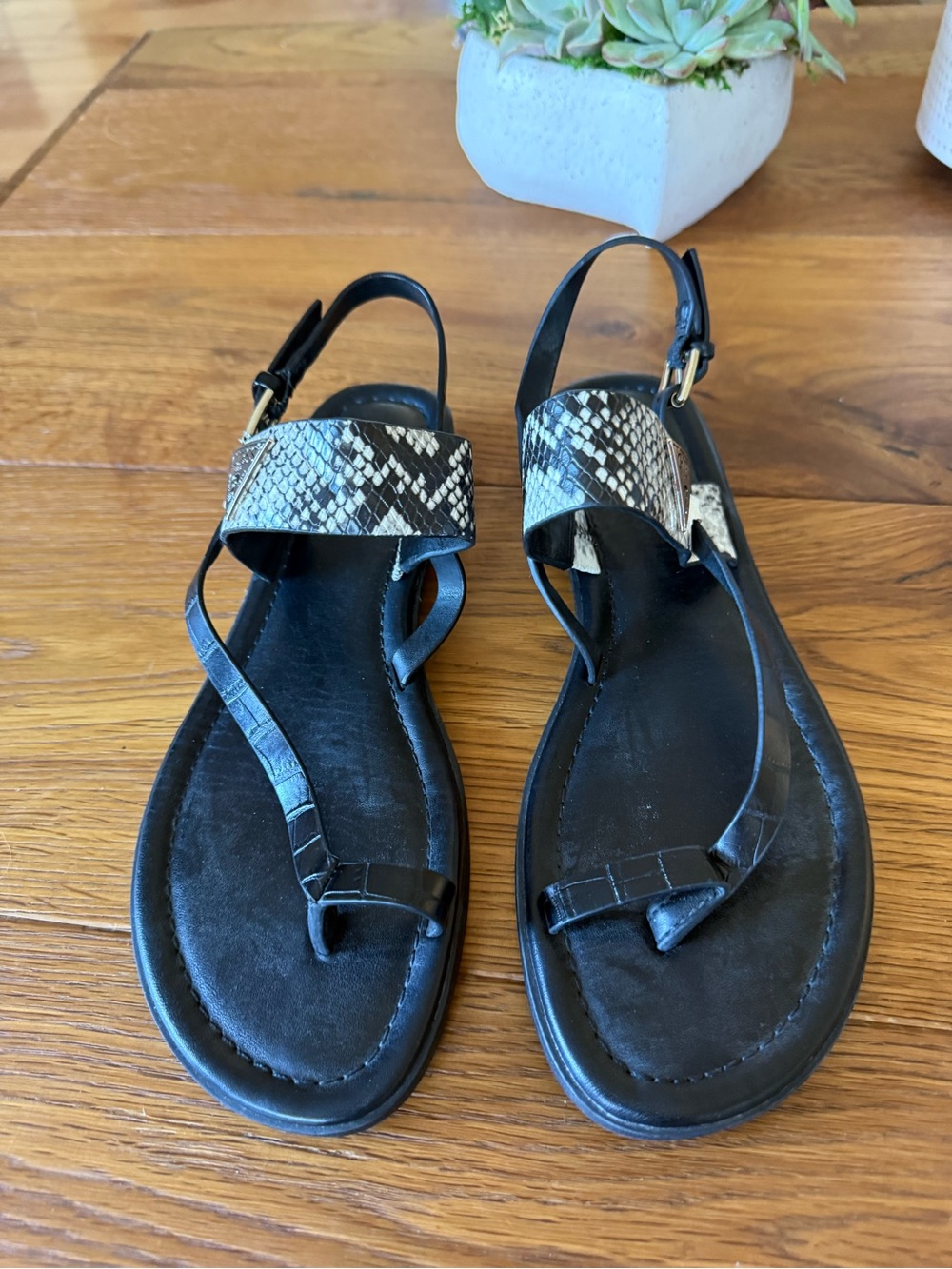 GUESS Black Sandals with Snake-Print Strap